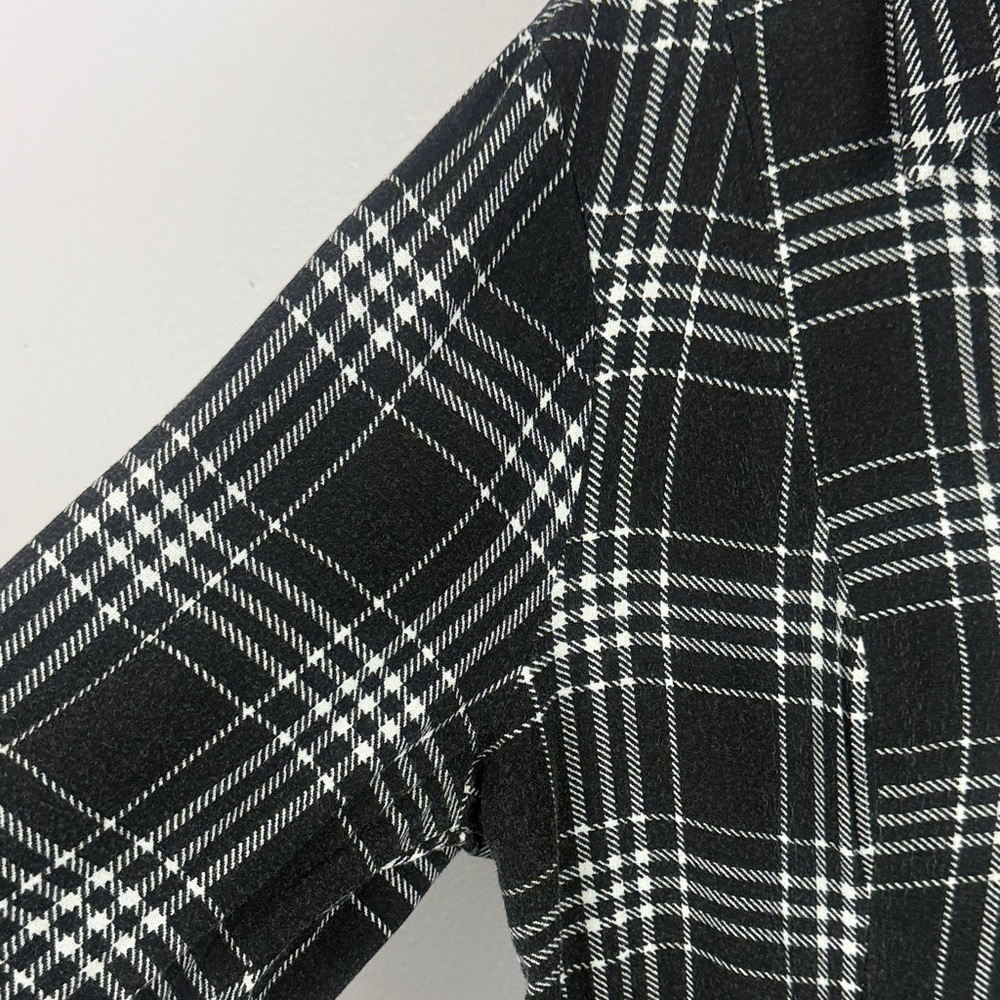 Torrid Black & White Plaid Bell Sleeve Babydoll Tunic Top - Size 0 (L/XL) - Picture 5 of 13